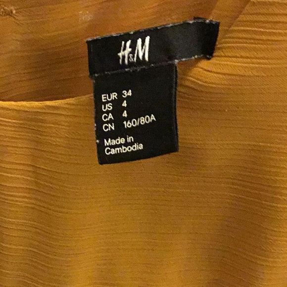 H&M DRESS - Picture 6 of 6